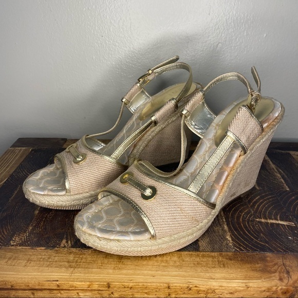 Unisa Shoes - Unisa‎ Wedge Open Toe Gold Espadrilles Size 7.5